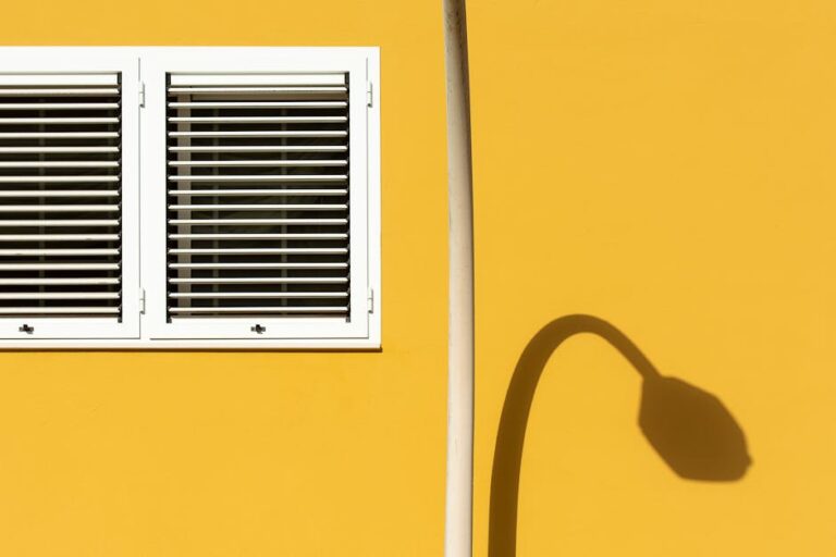 Modern vs. Contemporary: What's the Difference in Home Design?